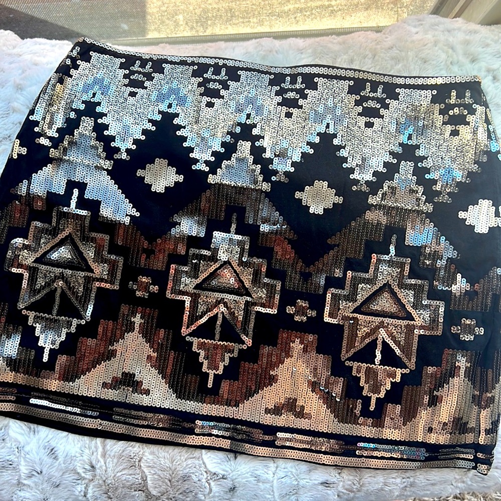 Express Black & Gold Sequin Mini Skirt